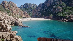 La Spiaggia di Li Cossi nella Costa Paradiso
