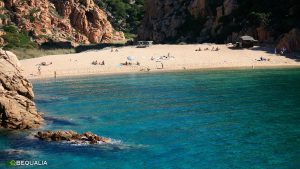 La Spiaggia di Li Cossi, Costa Paradiso