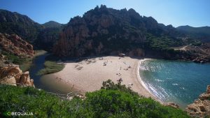 La Spiaggia di Li Cossi, Costa Paradiso