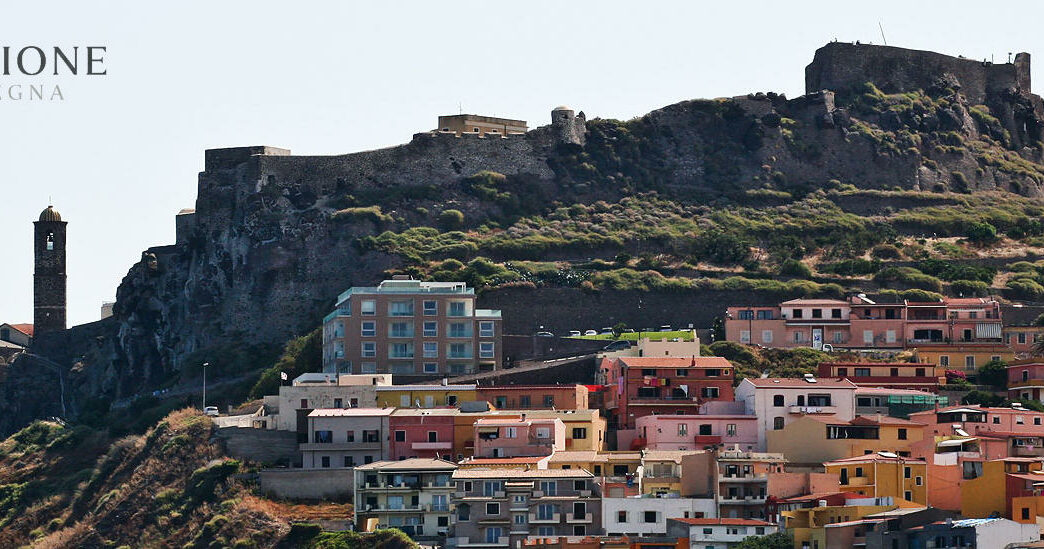 Emozione Sardegna, vista della rocca di Castelsardo