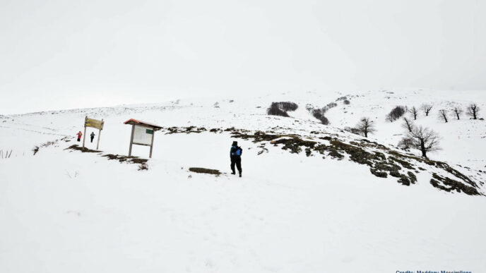 Foto di Massimiliano Maddanu - FB tramite Gal Barbagia - panorama innevato sui monti di Fonni nel Parco Nazionale del Gennargentu
