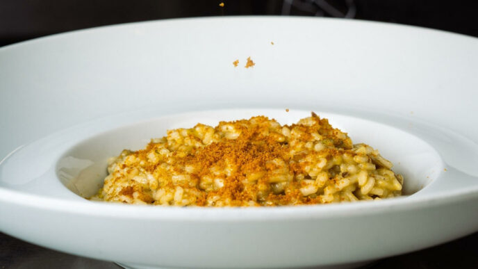 Riso con bottarga e carciofo spinoso sardo - Ristorante da Cesare - Emozione Sardegna